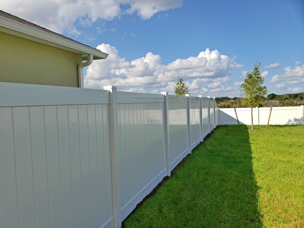 White store pvc fence