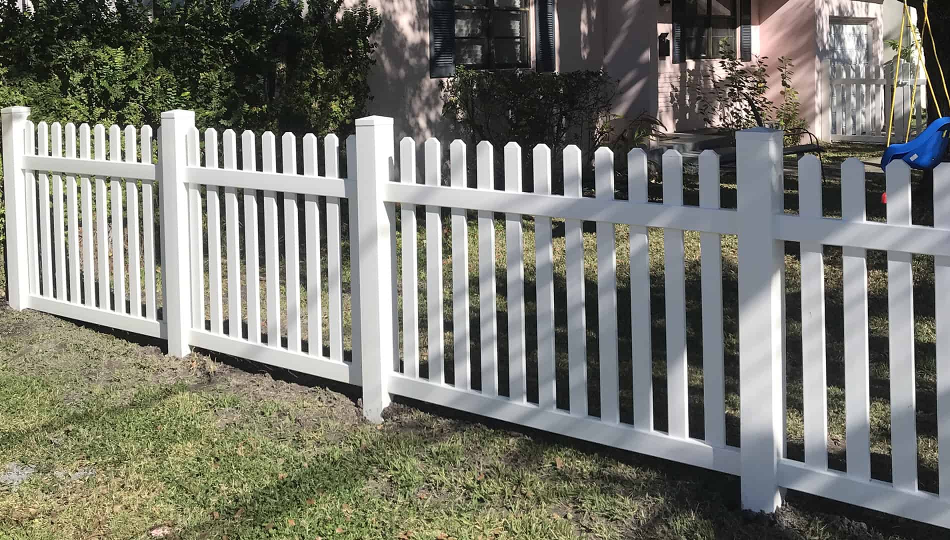 Nolensville Vinyl Fence Company Fabricates High Quality Fence And Railing Products