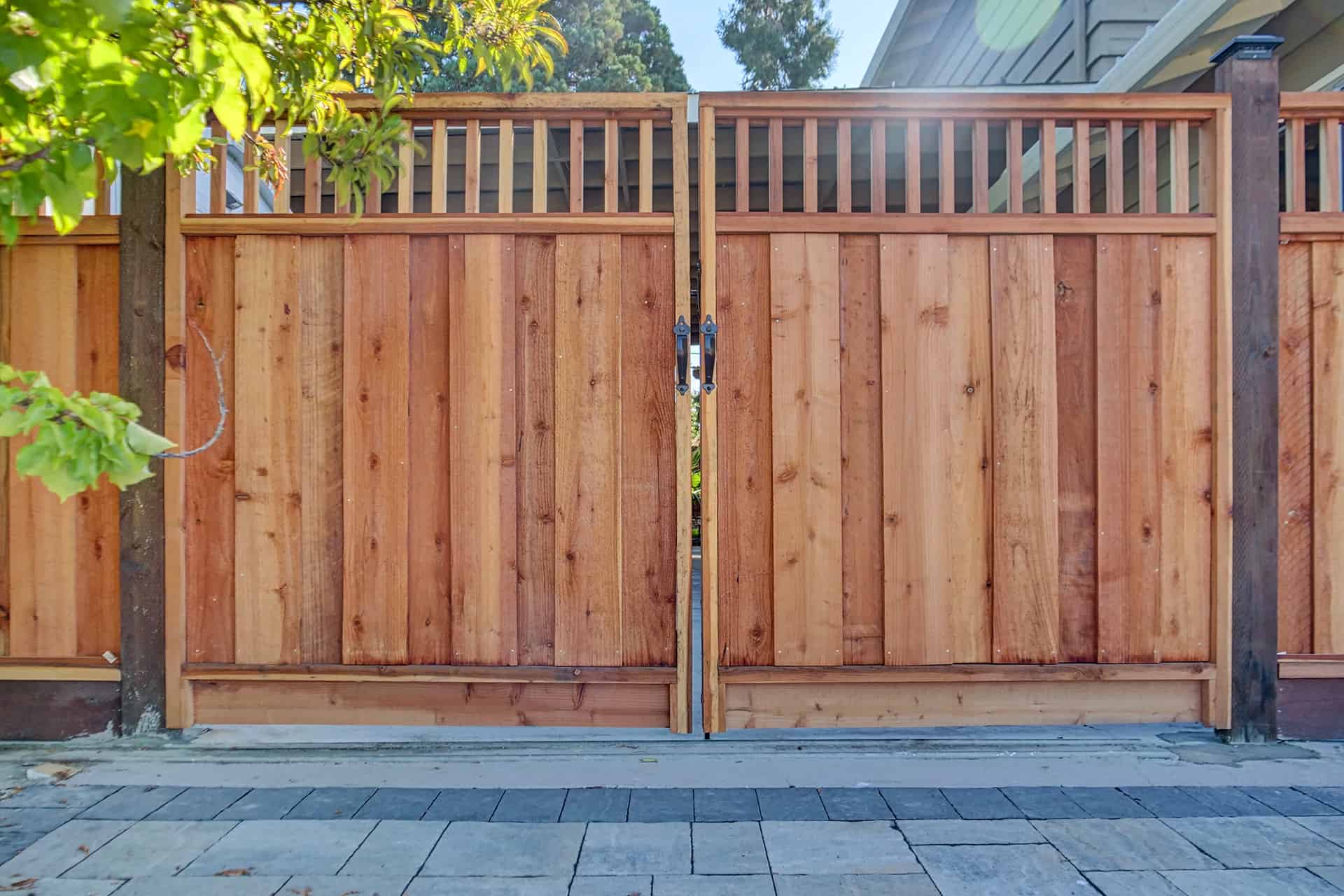 Pittsburg Fence Installation & Fence Company | (925) 303-4949