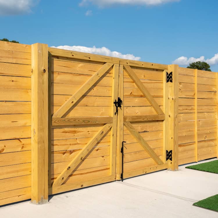 Atlanta fence builder wood fence with gate