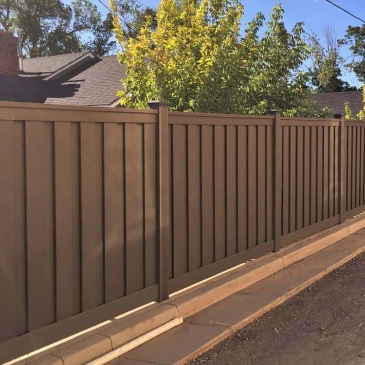 Brown Trex Fence - Sharing Fence Costs with Neighbors