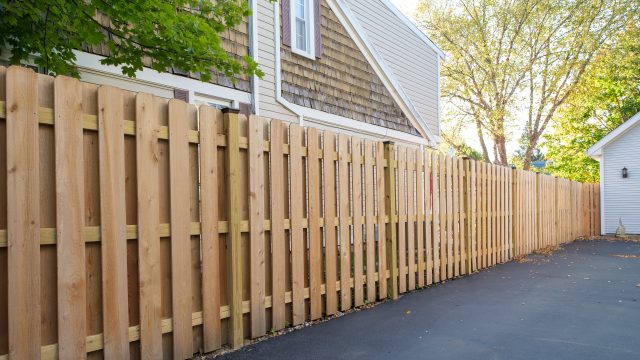 Navigating Shared Fence Lines: How to Share Fence Costs with Your Neighbor