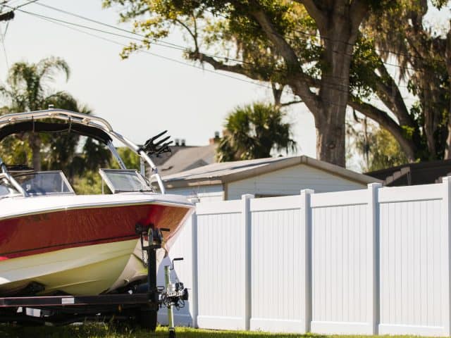 Unveiling Vinyl Fence Installation Benefits in Oviedo, FL