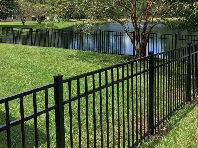 What Does a Bartow Fence Company Warranty Include?