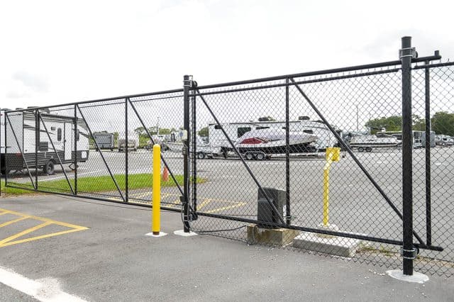 Chain Link Fence - Commercial Black 1