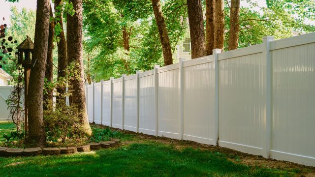 Get To Know The Burlington Fence Company You Can Trust