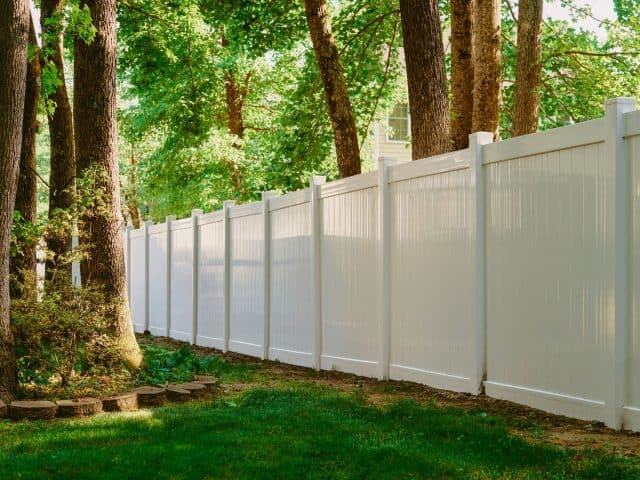 Get To Know The Burlington Fence Company You Can Trust