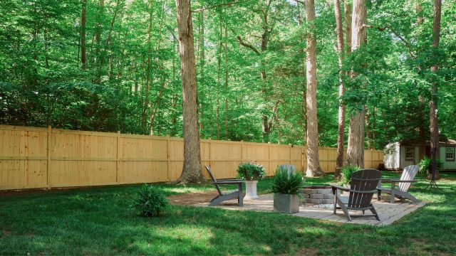 wooden privacy fence installers