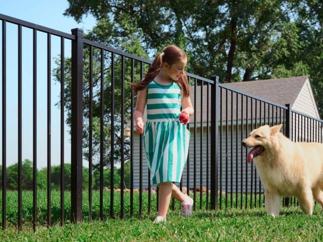 Superior Fence & Rail Of Southwest Houston Is The Alvin Fence Builder You Can Trust