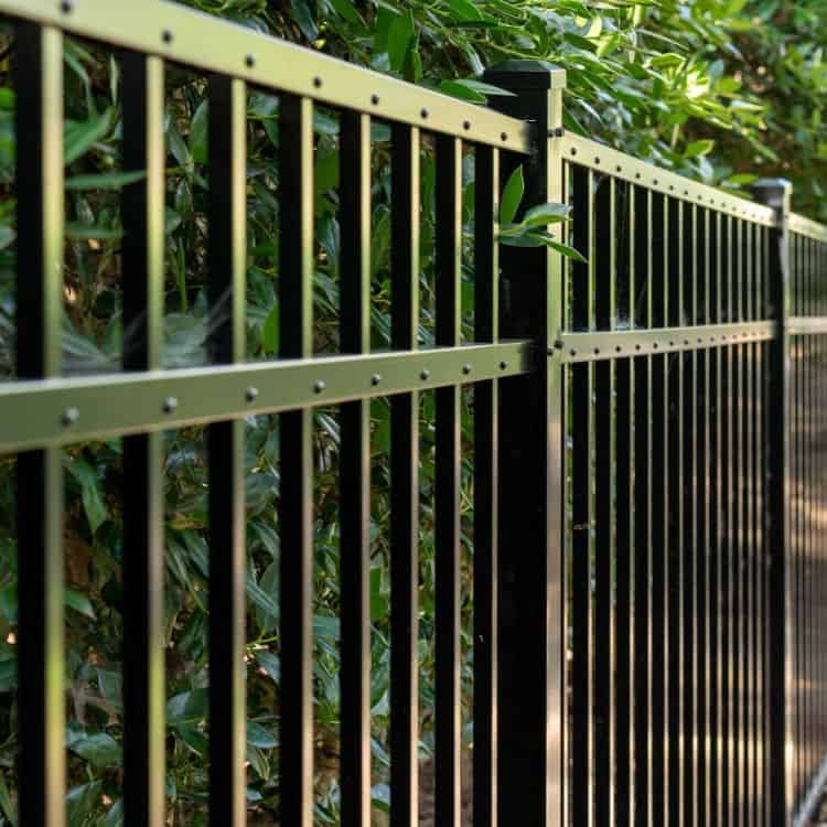 aluminum fence installers