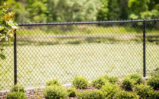 chain link fencing install