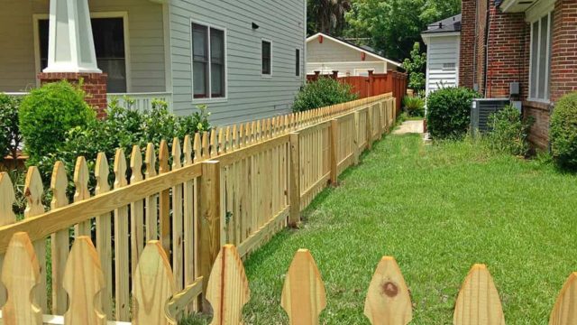 picket fence builder