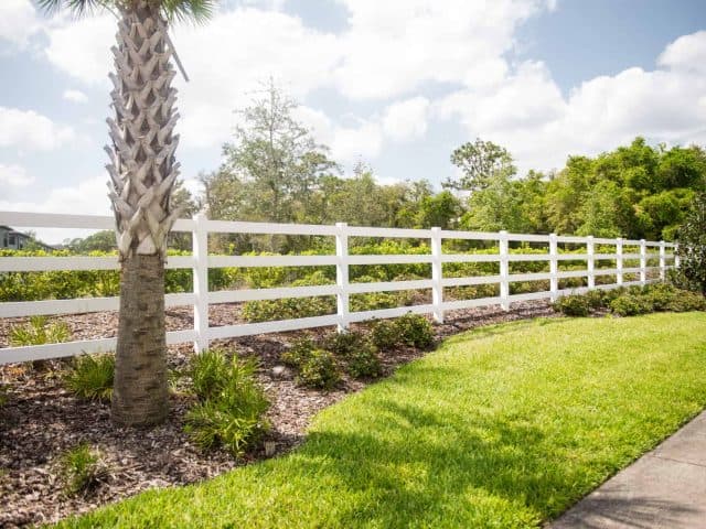 Searching for a “Fence Company Near Me”? Check Out Superior Fence & Rail of Lake County