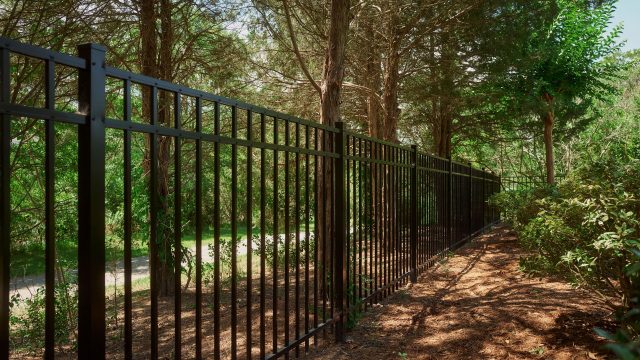 We are the Hartford Fence Company You Can Always Trust