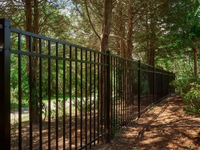 We are the Hartford Fence Company You Can Always Trust