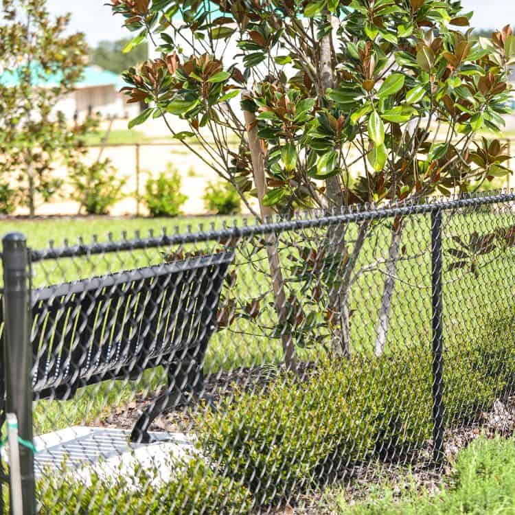 chain linbk fence contractor near me