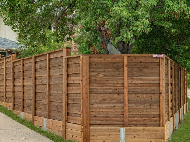 How to Make a Privacy Fence for Your Kansas City Home or Business