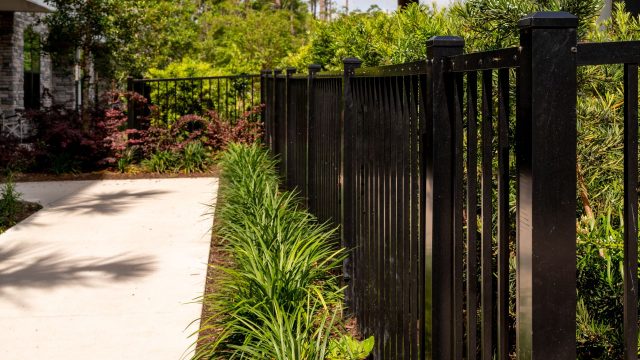 matthews aluminum fence company