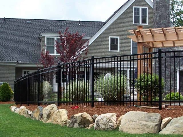 Fence Ideas For Choosing the Perfect Fence for Your Home