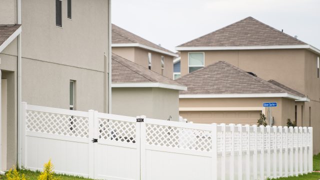 The Best Vinyl Fence with Lattice Top in Northern NJ