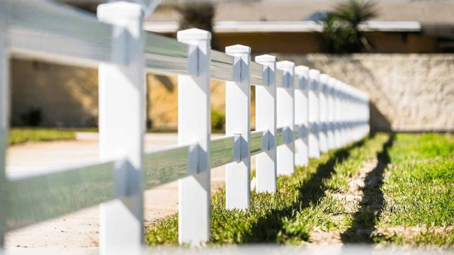 vinyl horse fence ideas