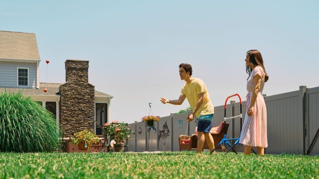 gray vinyl fencing