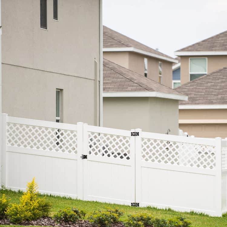 vinyl fence