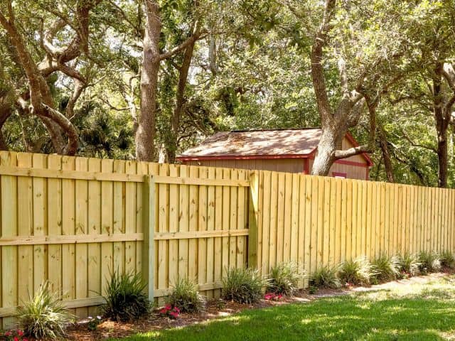 How Long Will My Oviedo Wood Fence Last?