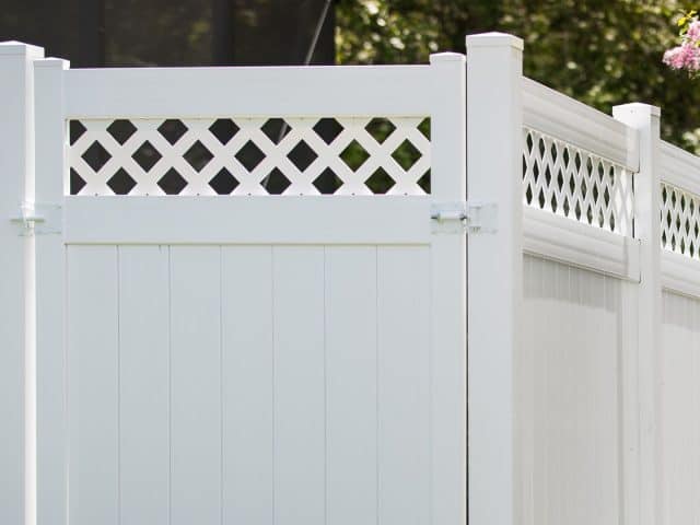 Creating Privacy and Style with These 5 Lattice Fence Ideas