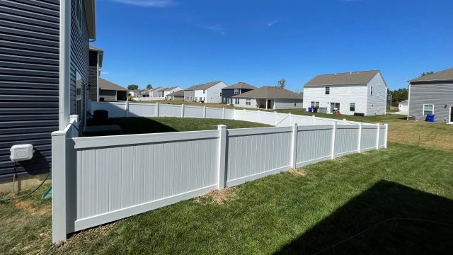 what is plastic fencing?