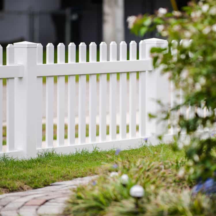 Delaware fence installation