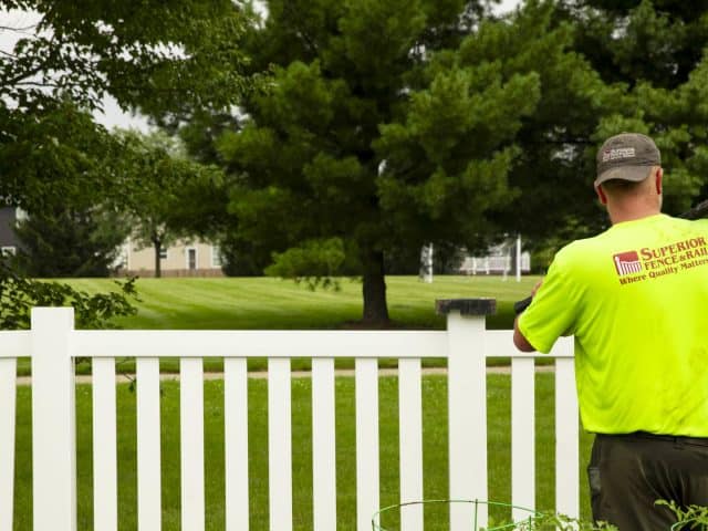 The Advantages of Hiring Fencing Contractors Local to Richmond for Your Fence Installation