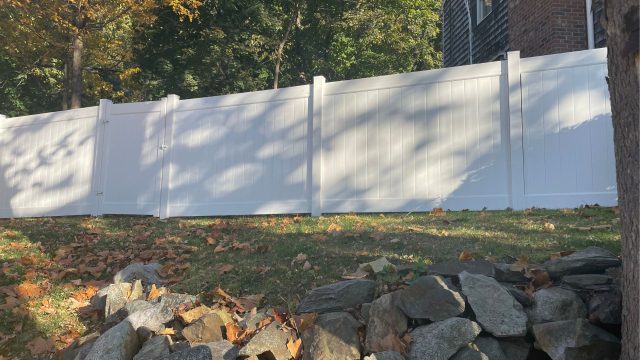 Cleveland, TN vinyl fence builders